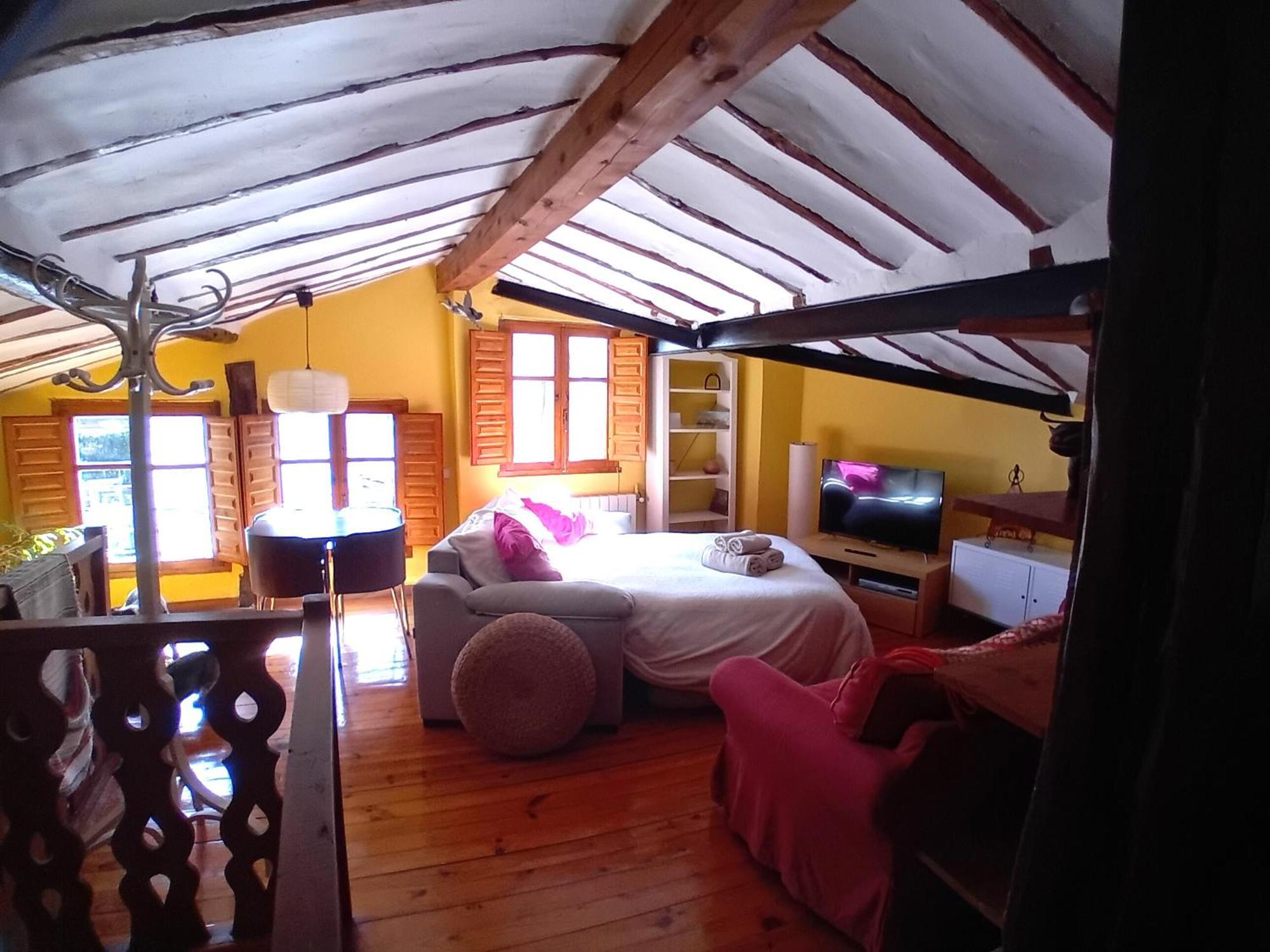 Casasdetrevijano Canon Del Rio Leza Soto en Cameros 外观 照片
